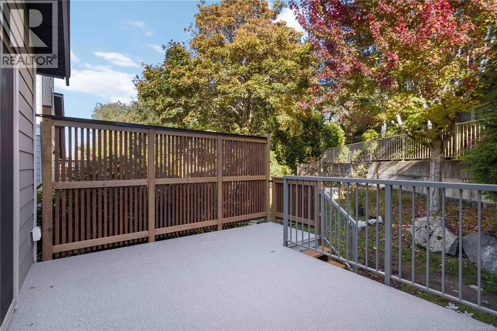 23 127 ALDERSMITH Place, View Royal
