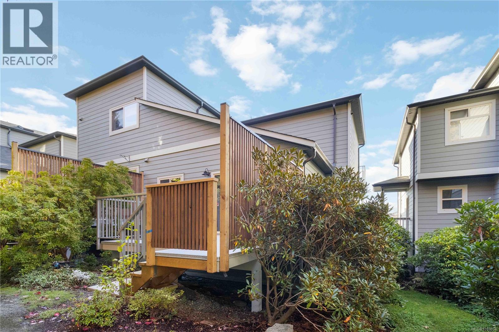 23 127 ALDERSMITH Place, View Royal