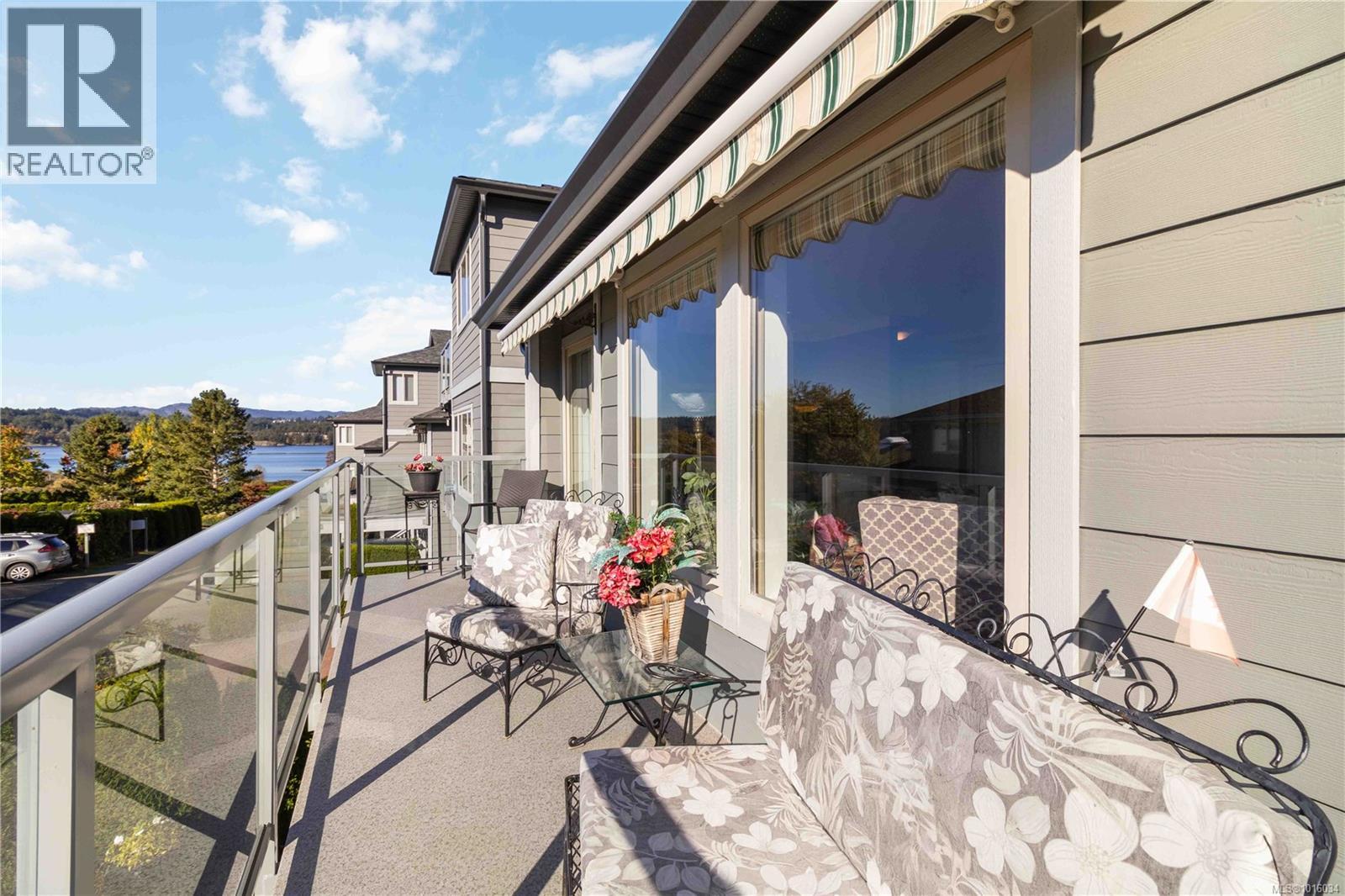 23 127 ALDERSMITH Place, View Royal