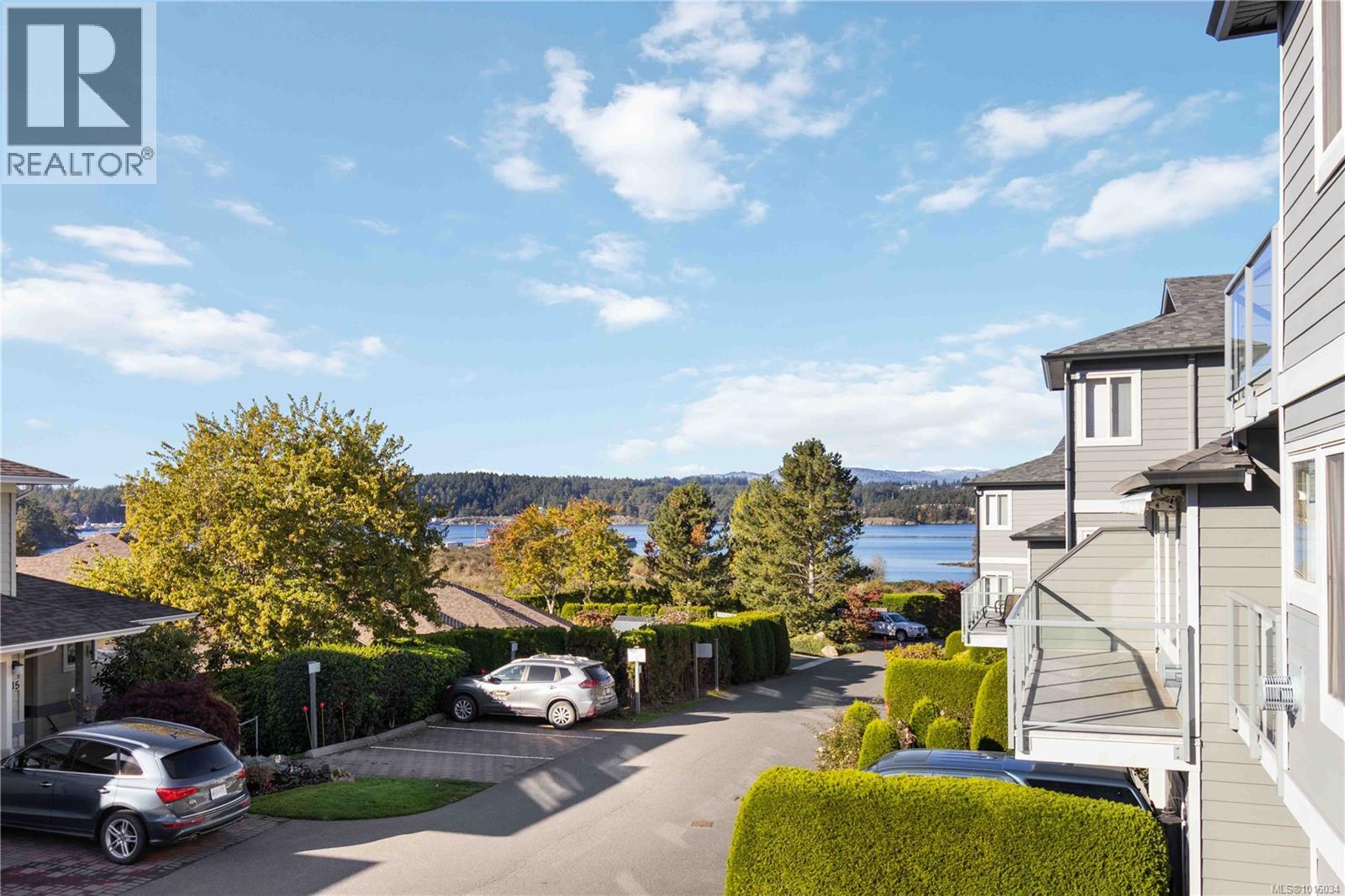 23 127 ALDERSMITH Place, View Royal