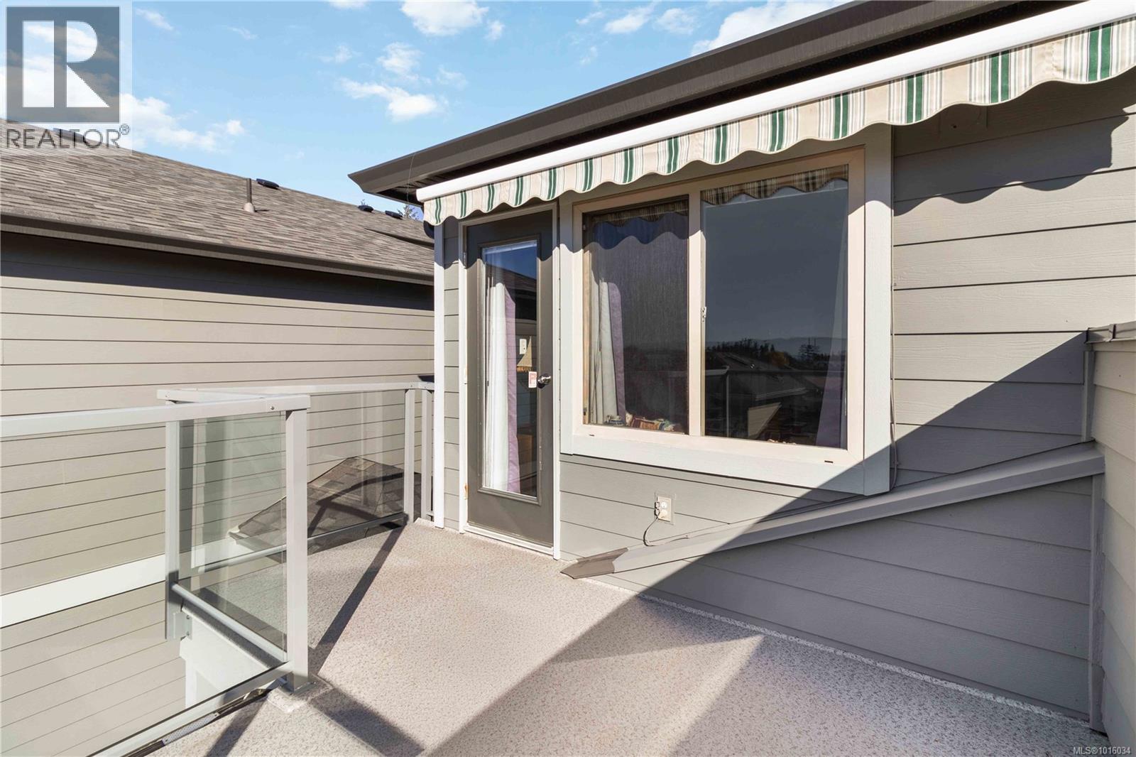 23 127 ALDERSMITH Place, View Royal