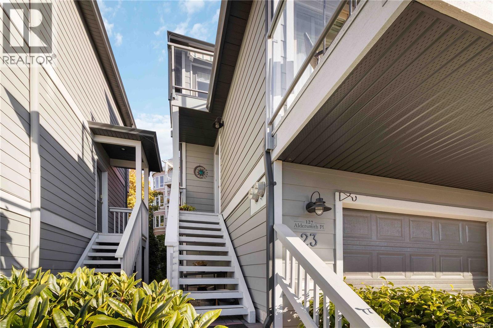 23 127 ALDERSMITH Place, View Royal