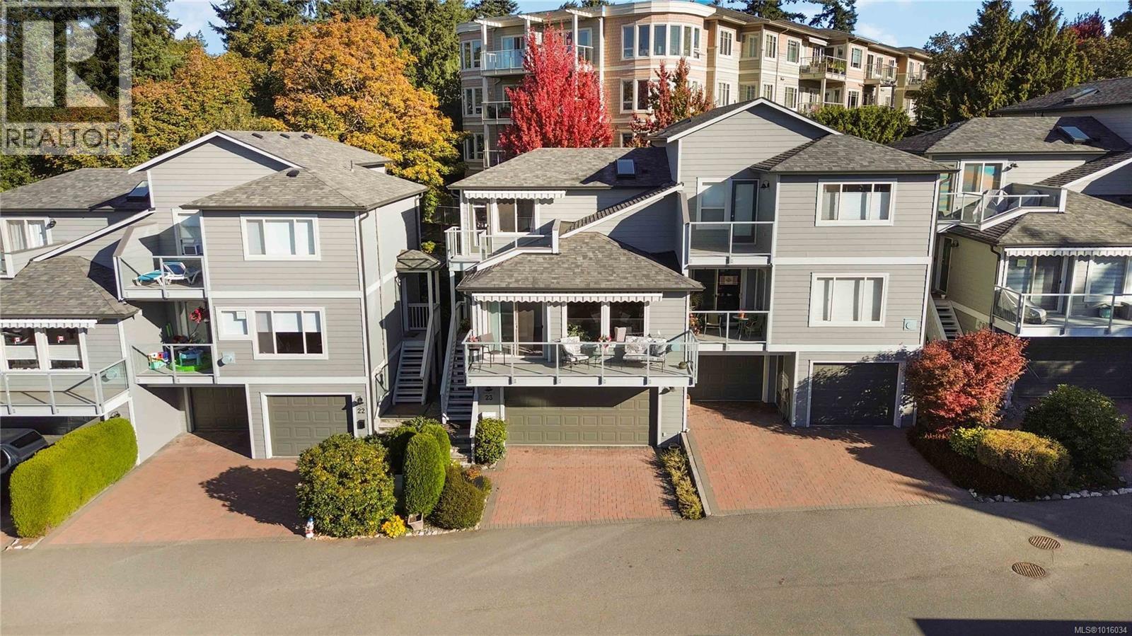 23 127 ALDERSMITH Place, View Royal