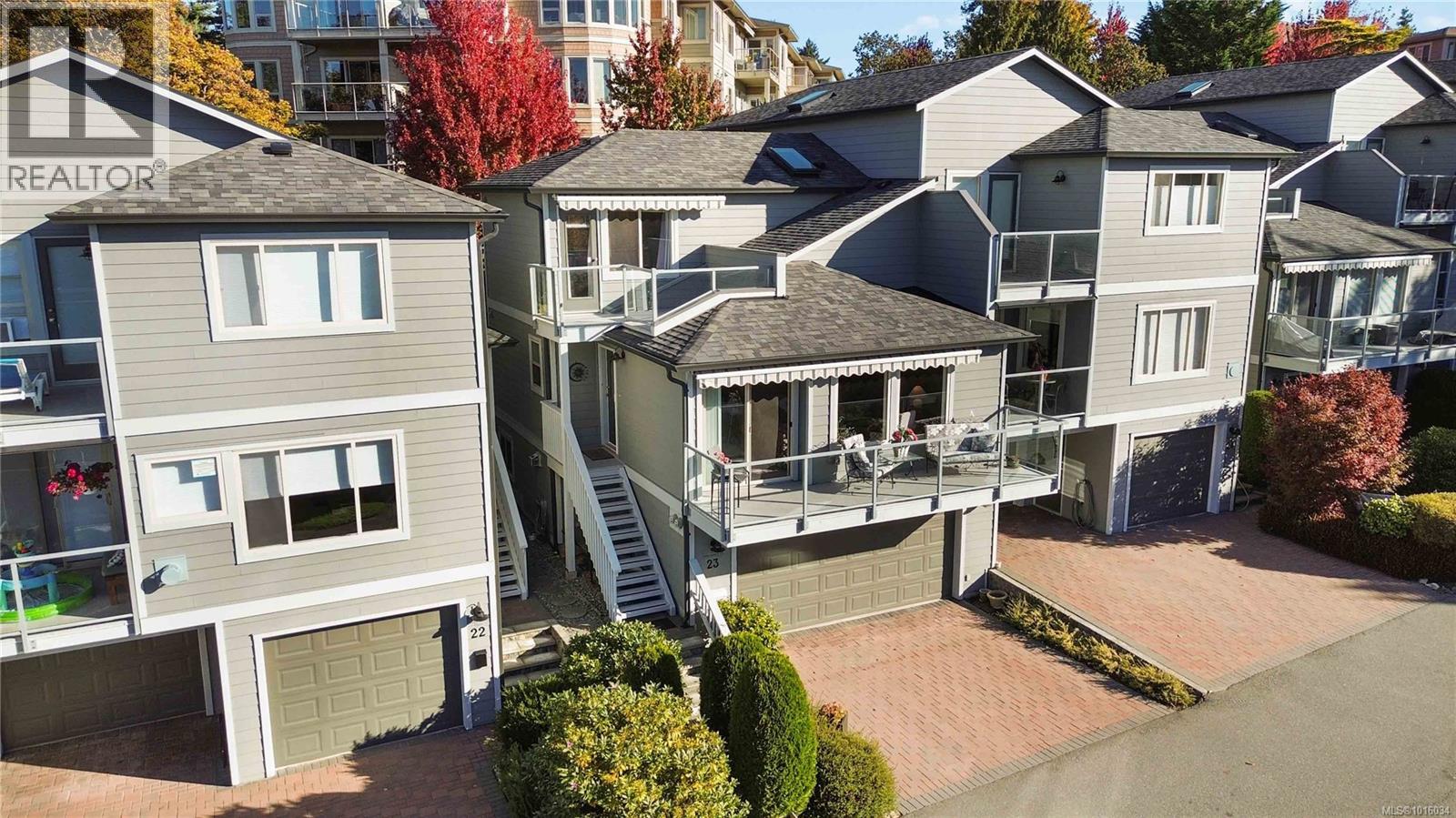 23 127 ALDERSMITH Place, View Royal