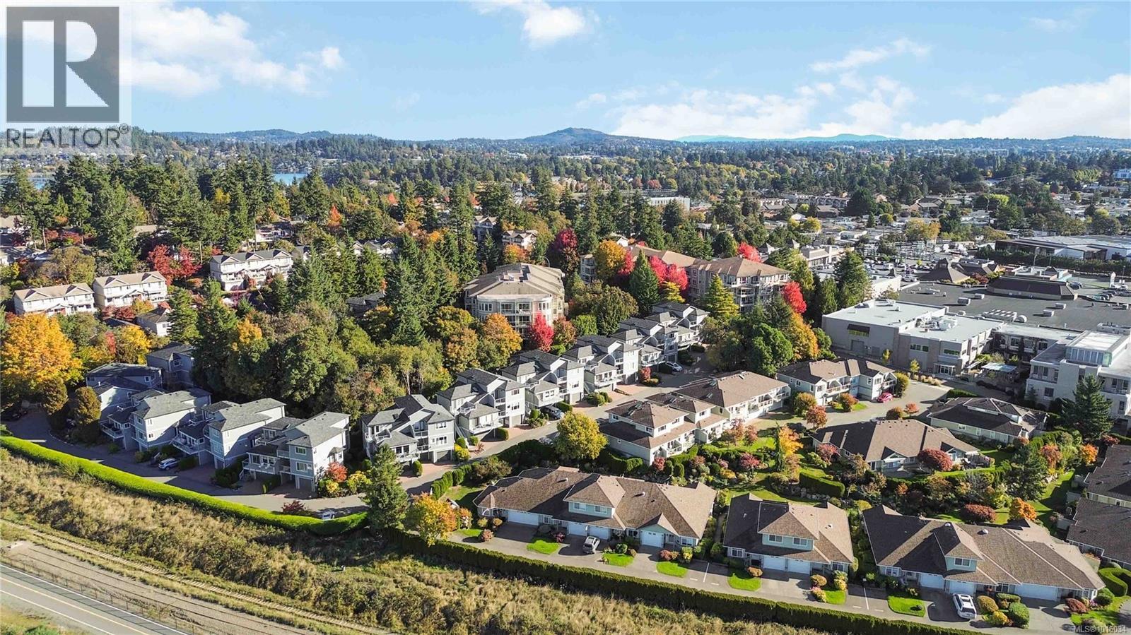 23 127 ALDERSMITH Place, View Royal