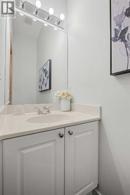 Single Family House for Sale in  Hidden Valley Grove NW Hidden Valley Calgary 