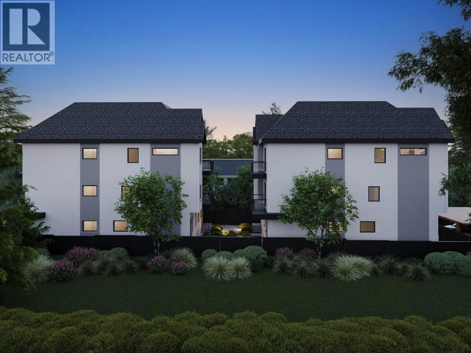 3 7353 12TH AVENUE, Burnaby