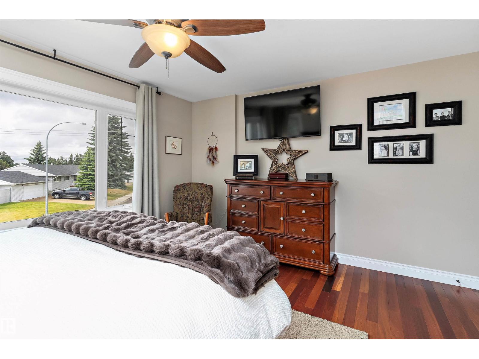 10765 65 ST NW, Edmonton