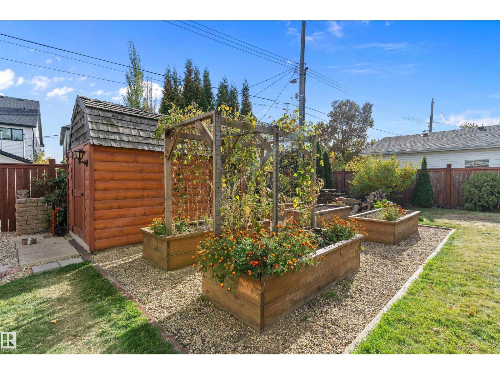 10765 65 ST NW, Edmonton