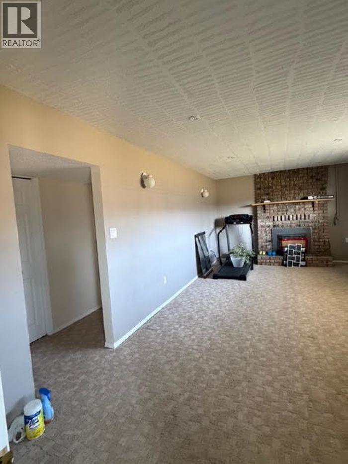 519 BABINE DRIVE, Mackenzie