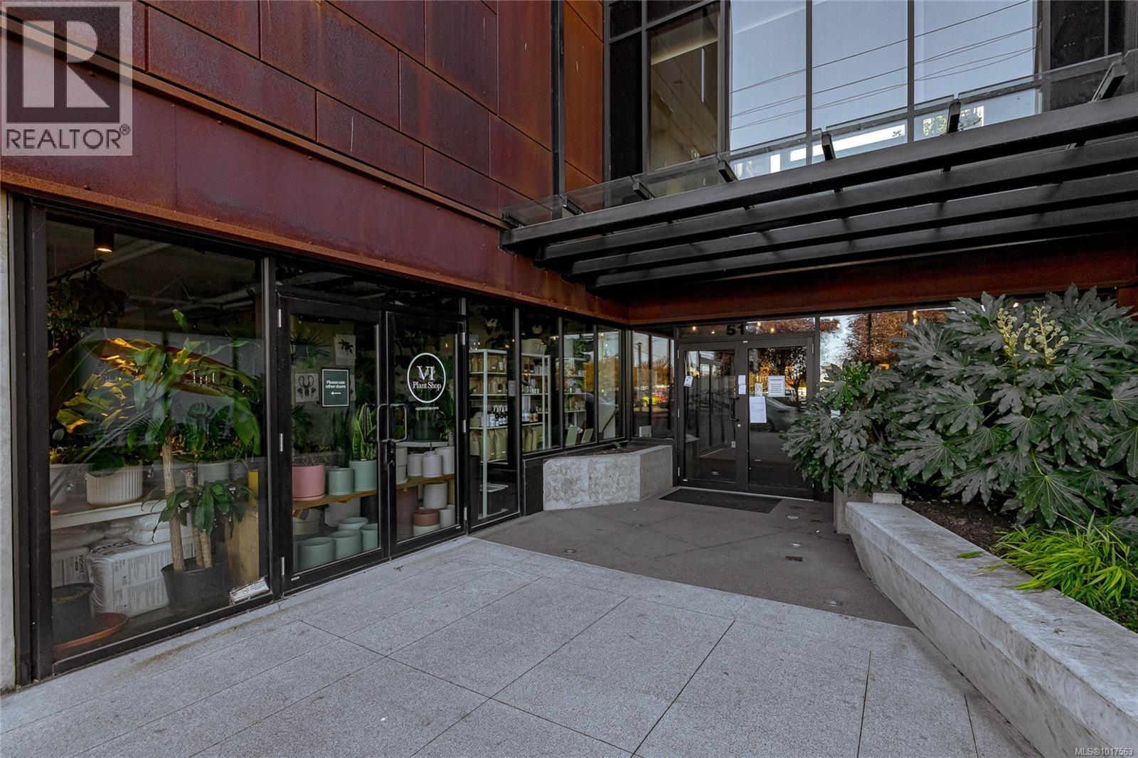316 515 Chatham Street, Victoria