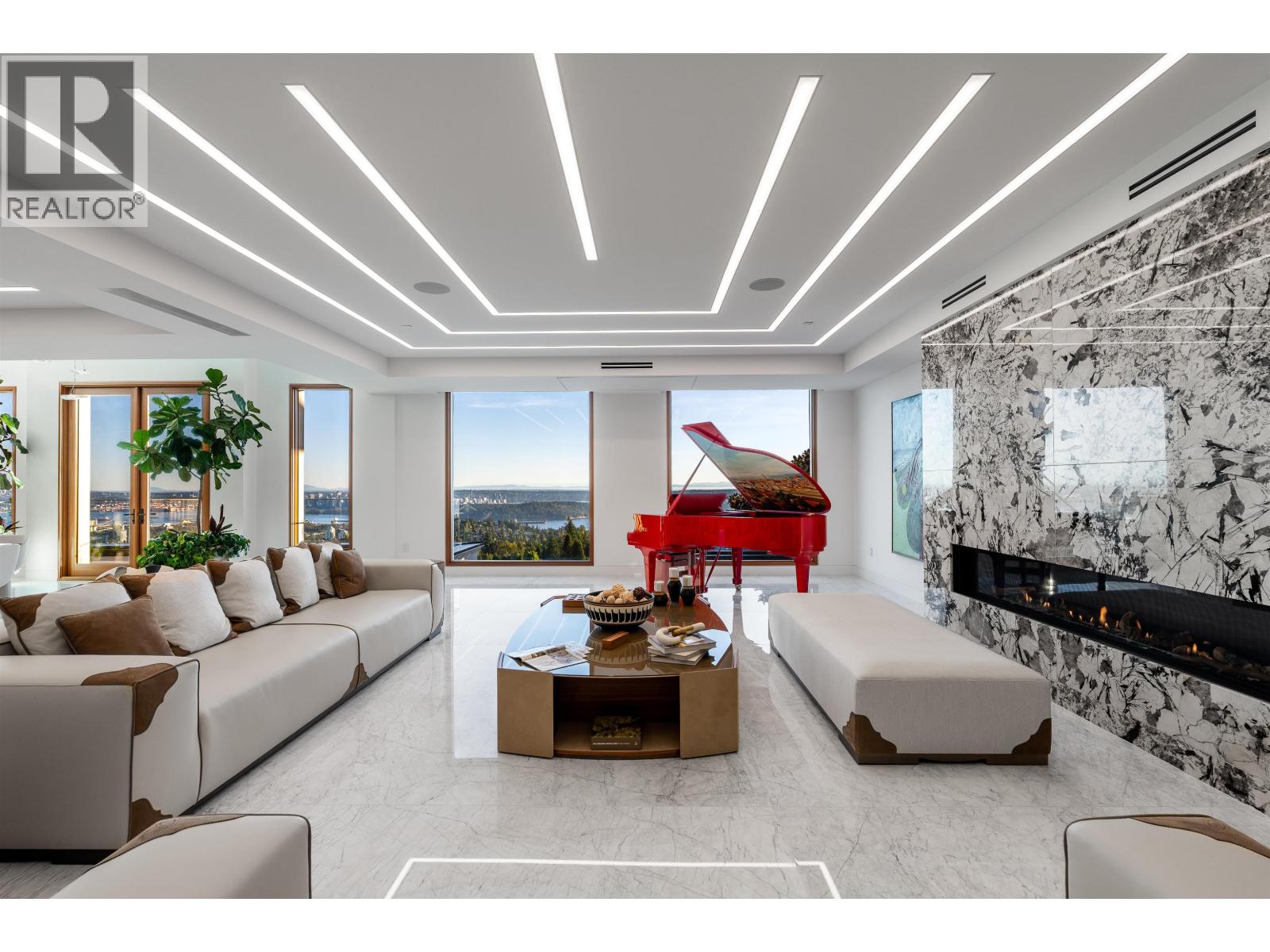 961 KING GEORGES WAY, West Vancouver