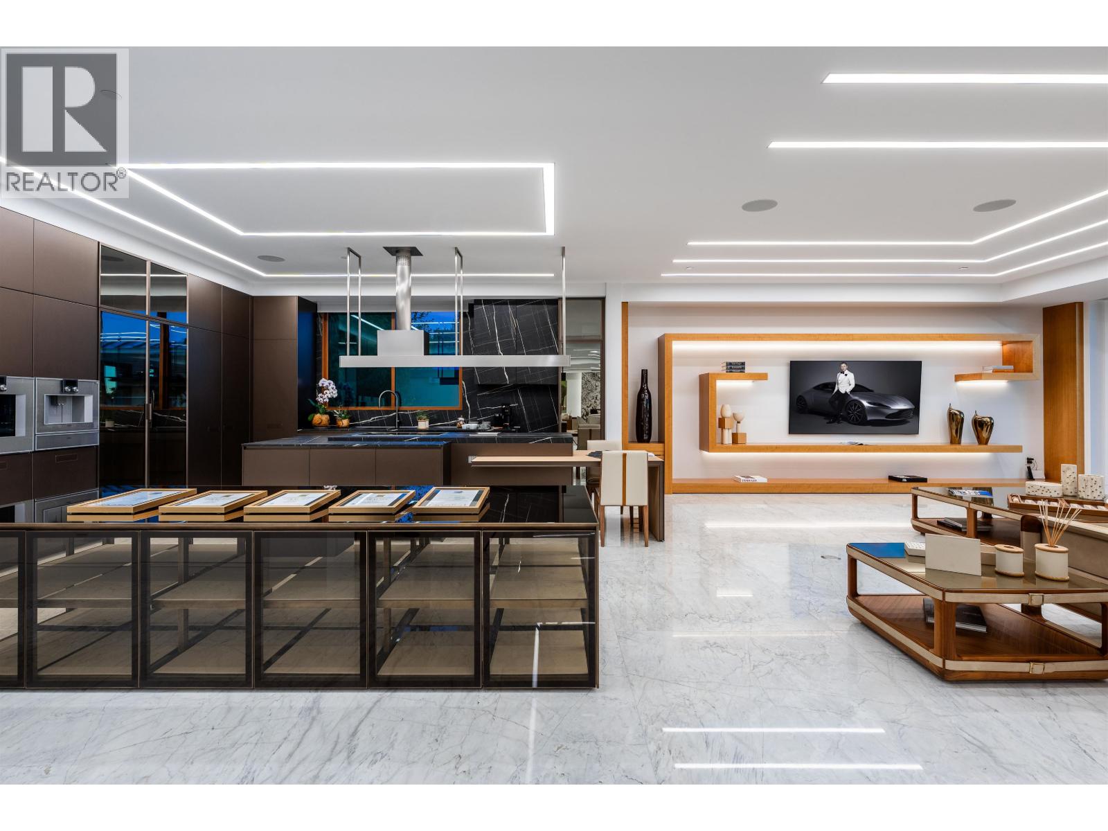 961 KING GEORGES WAY, West Vancouver