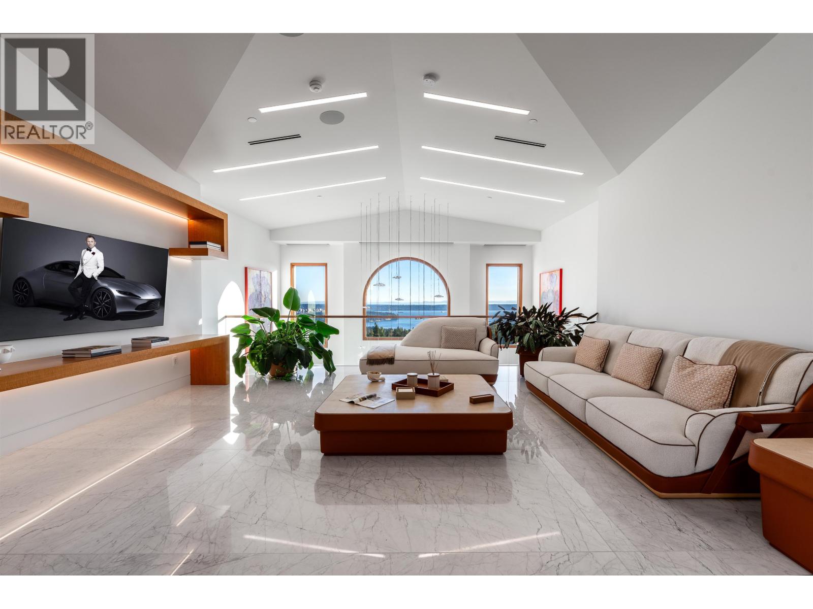 961 KING GEORGES WAY, West Vancouver