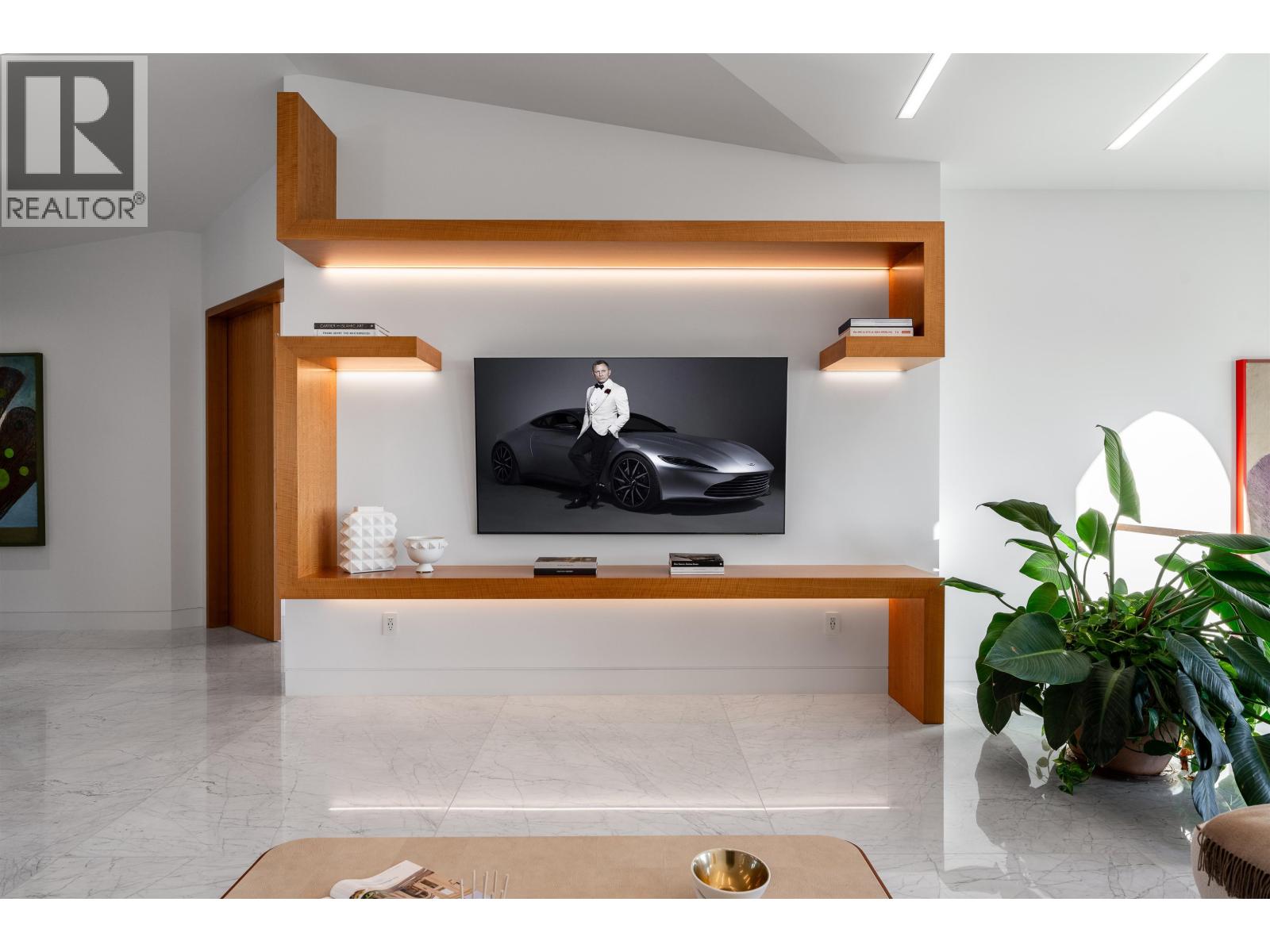 961 KING GEORGES WAY, West Vancouver