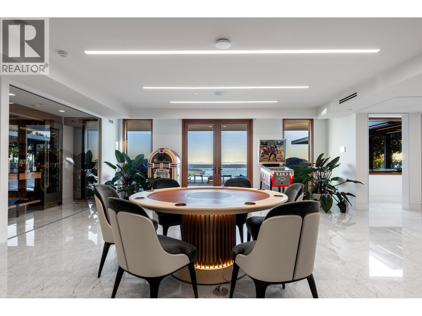 961 KING GEORGES WAY, West Vancouver