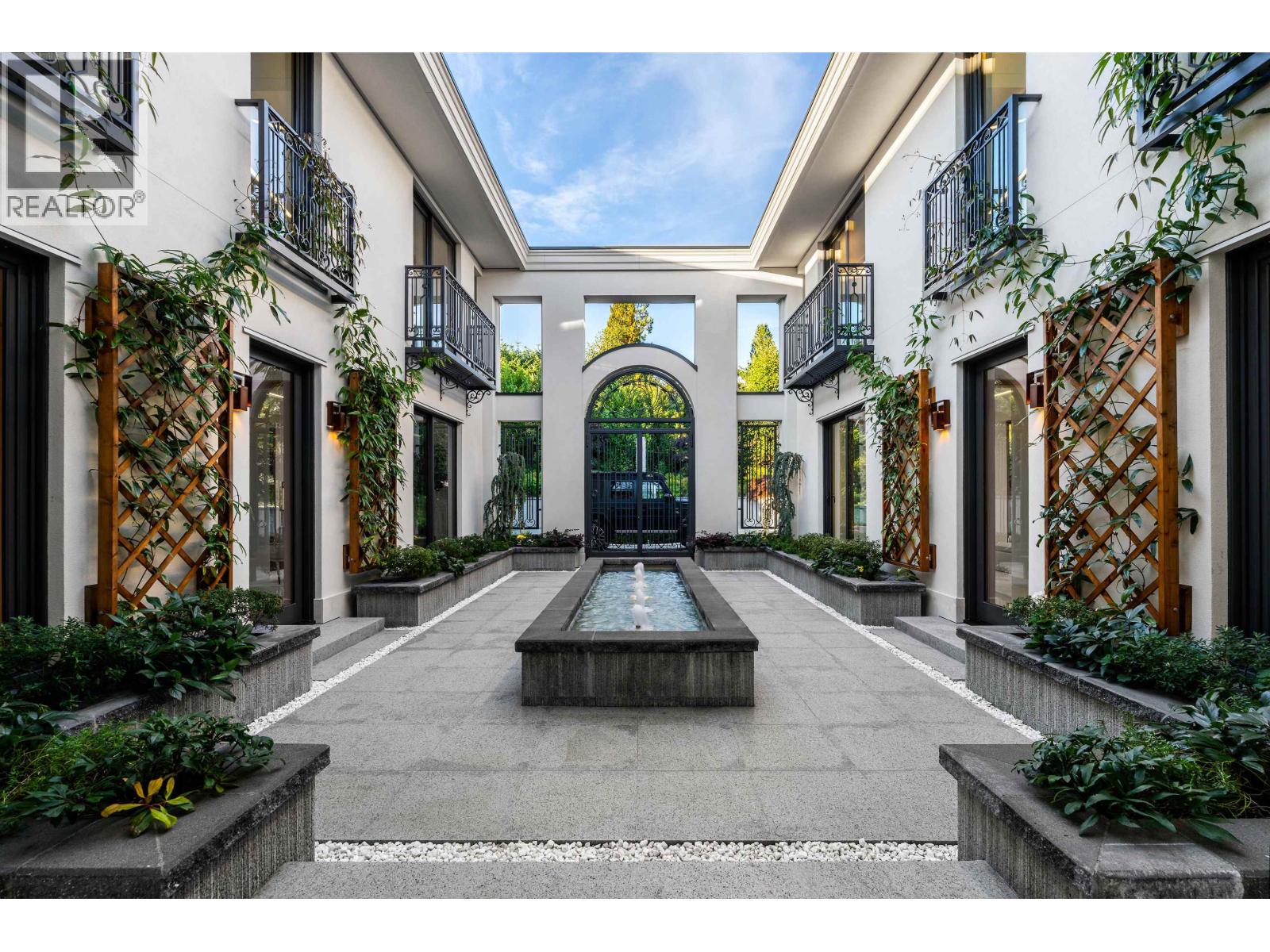 961 KING GEORGES WAY, West Vancouver