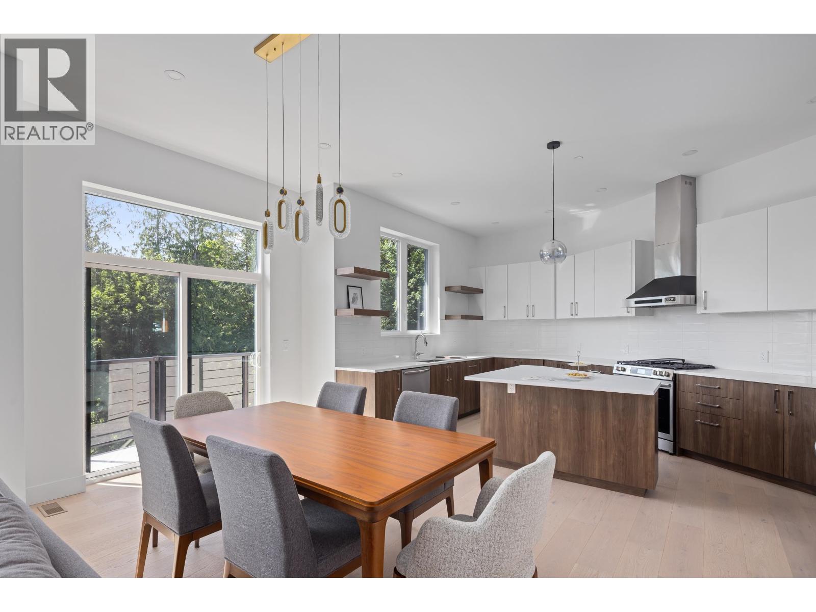 37 3385 MAMQUAM ROAD, Squamish