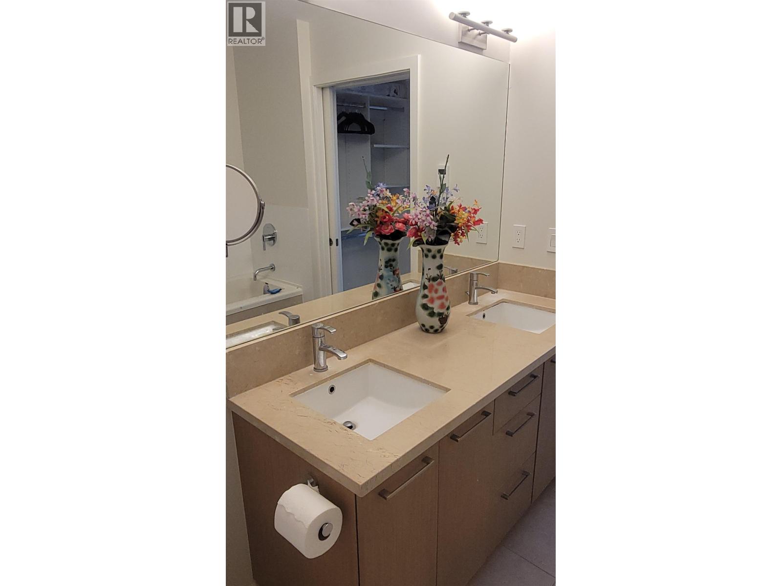 #108-7008 RIVER Parkway, Richmond