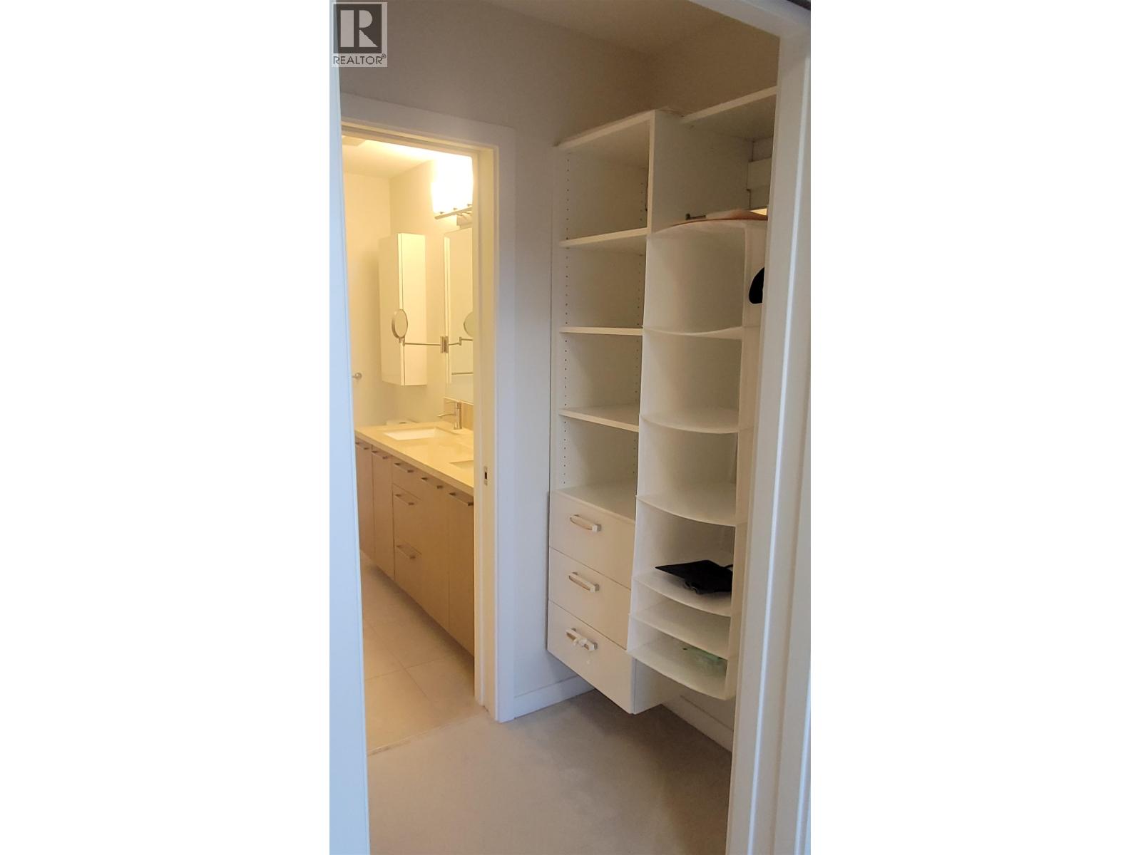 #108-7008 RIVER Parkway, Richmond