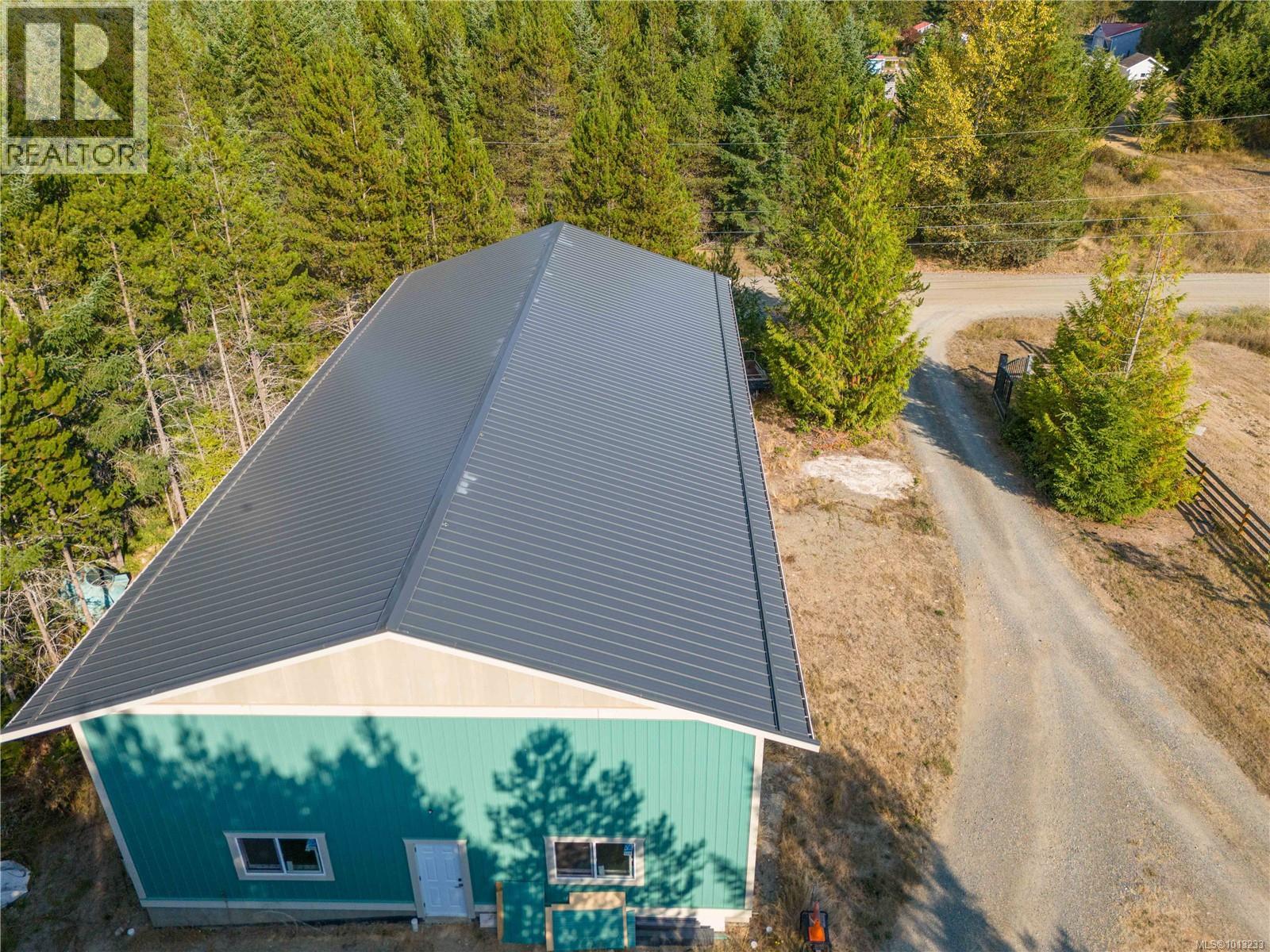 1209 Courtney Rd, Errington - Exteriors - Drone/Aerial View - Photo 12
