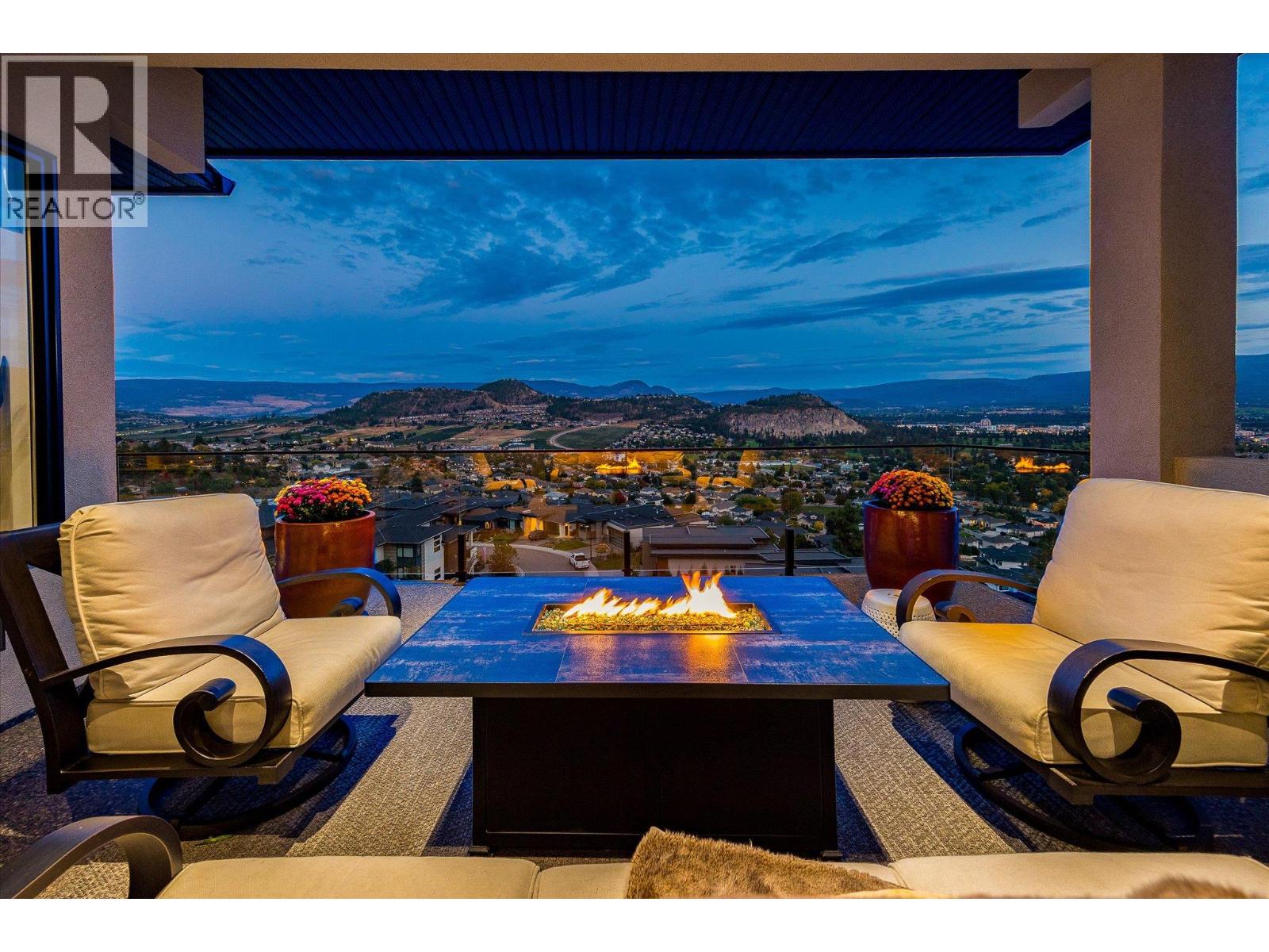  738 Highpointe Drive, Kelowna