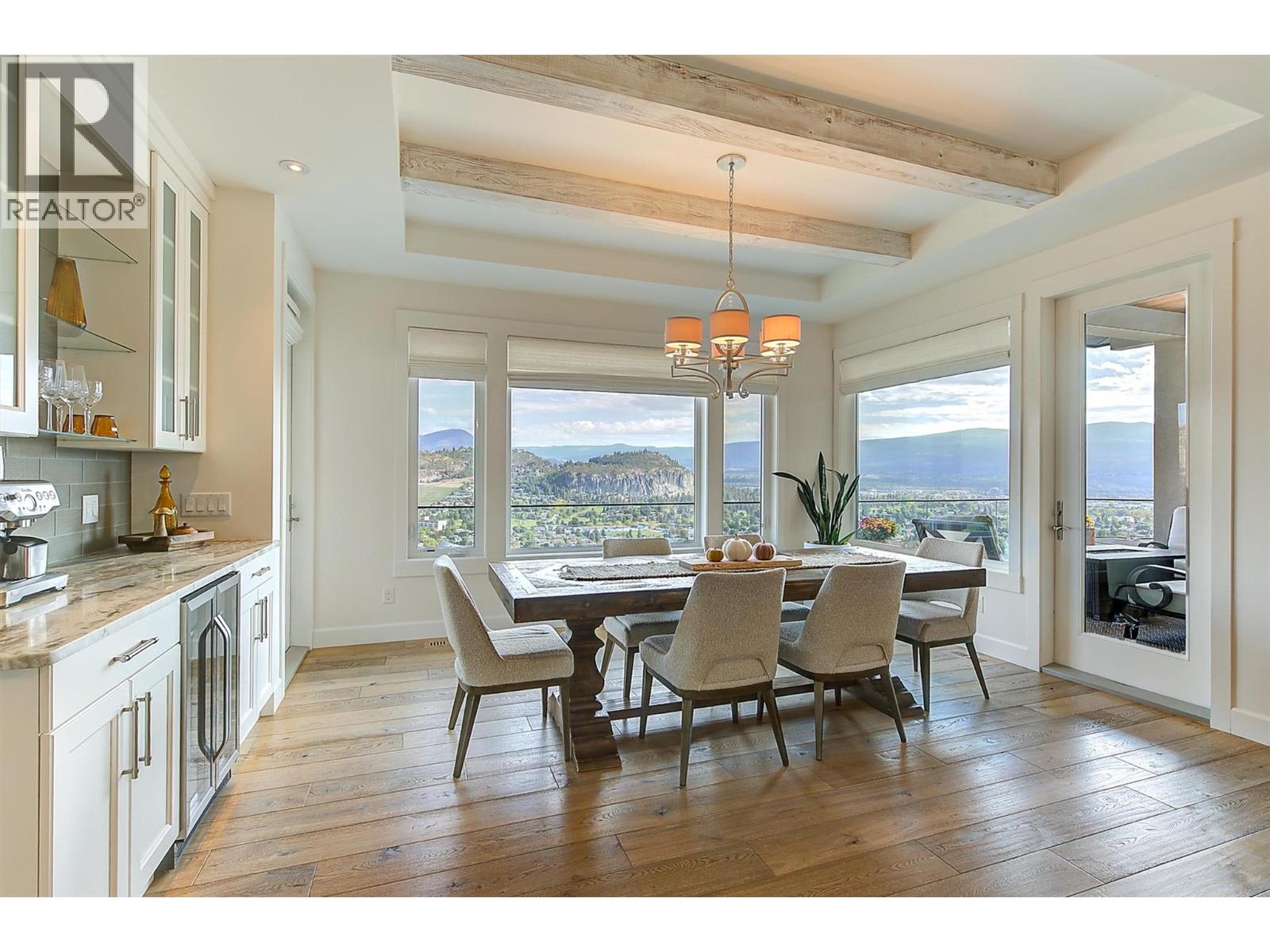  738 Highpointe Drive, Kelowna