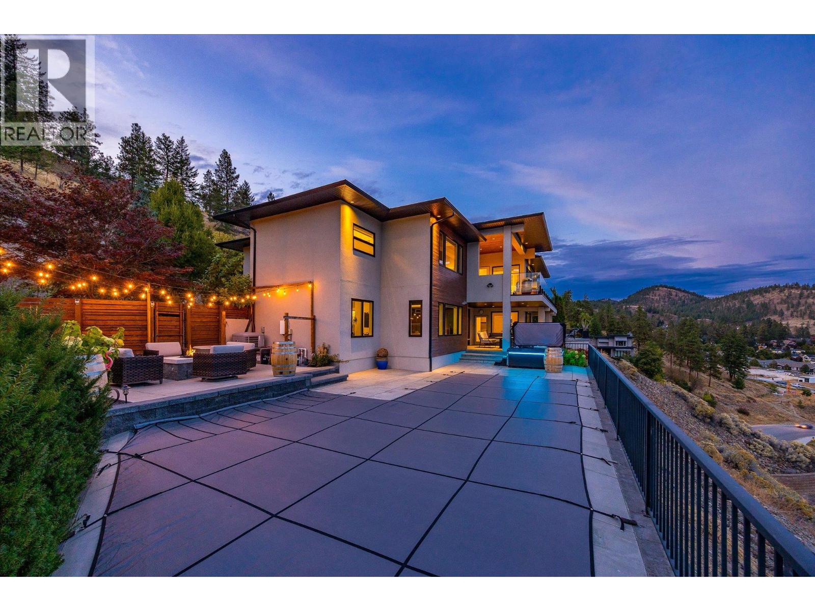  738 Highpointe Drive, Kelowna