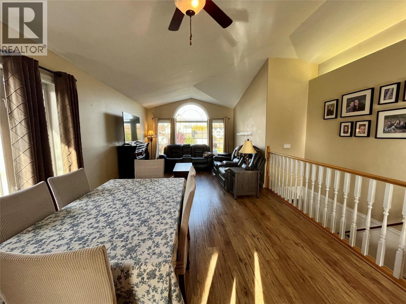 10710 Cottonwood Crescent, Dawson Creek