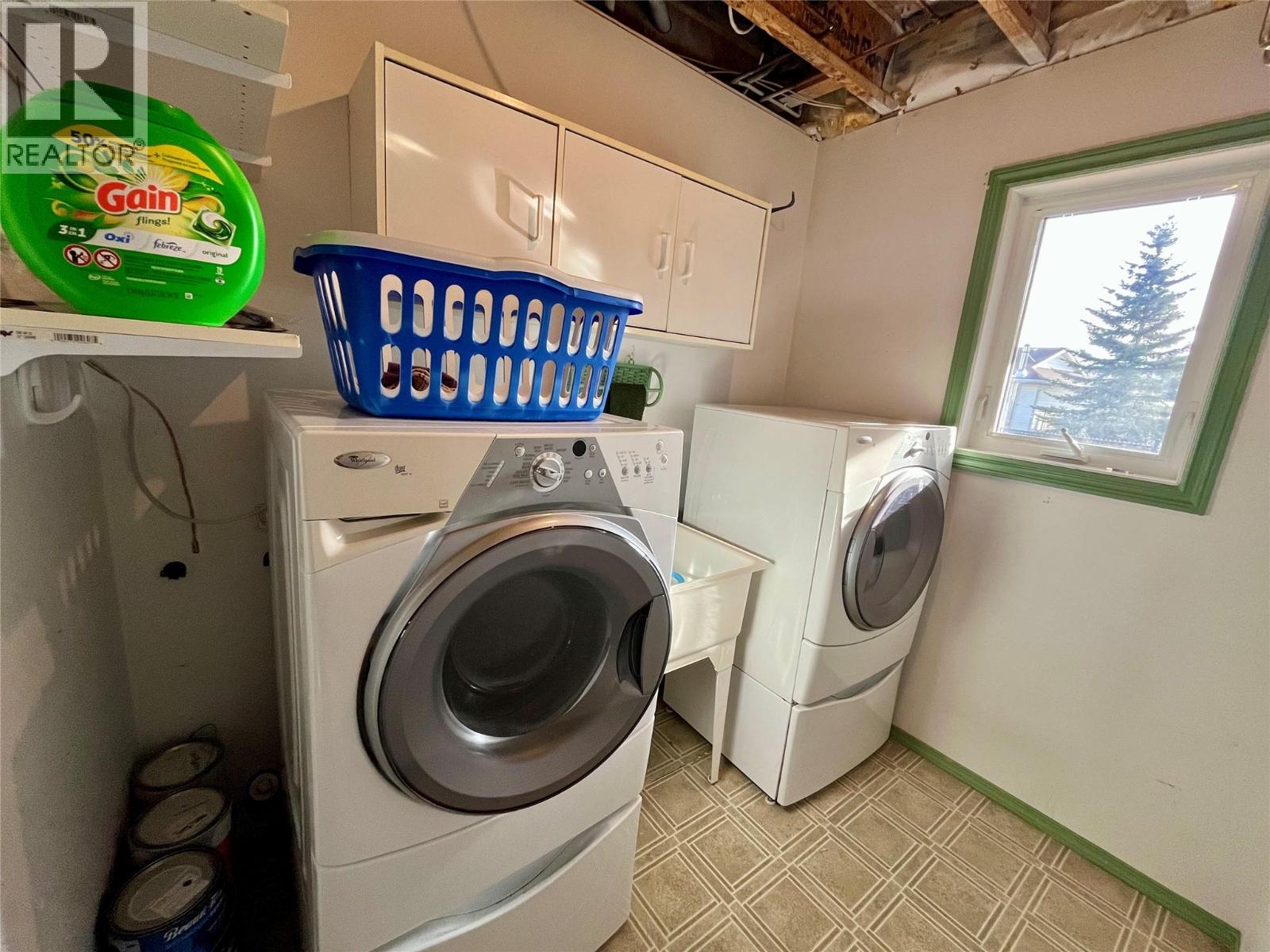 10710 Cottonwood Crescent, Dawson Creek