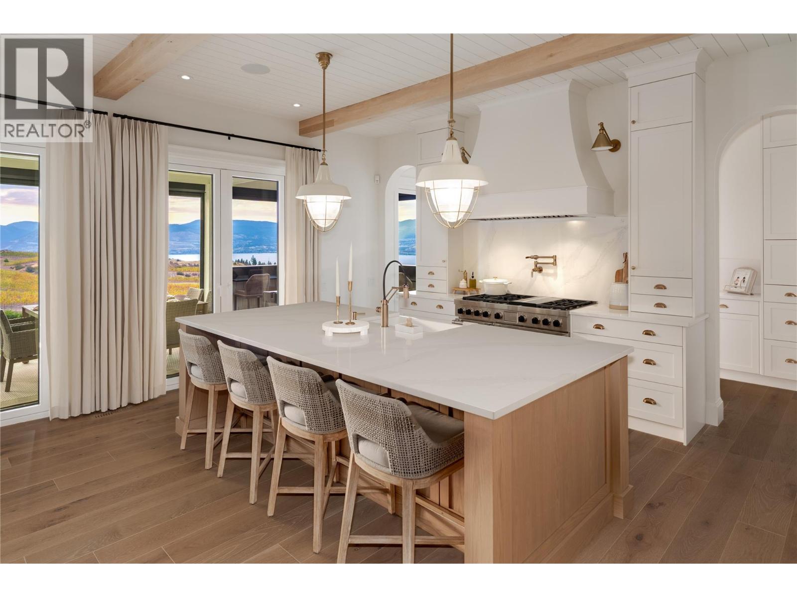  5705 MOUNTAINSIDE Drive, Kelowna