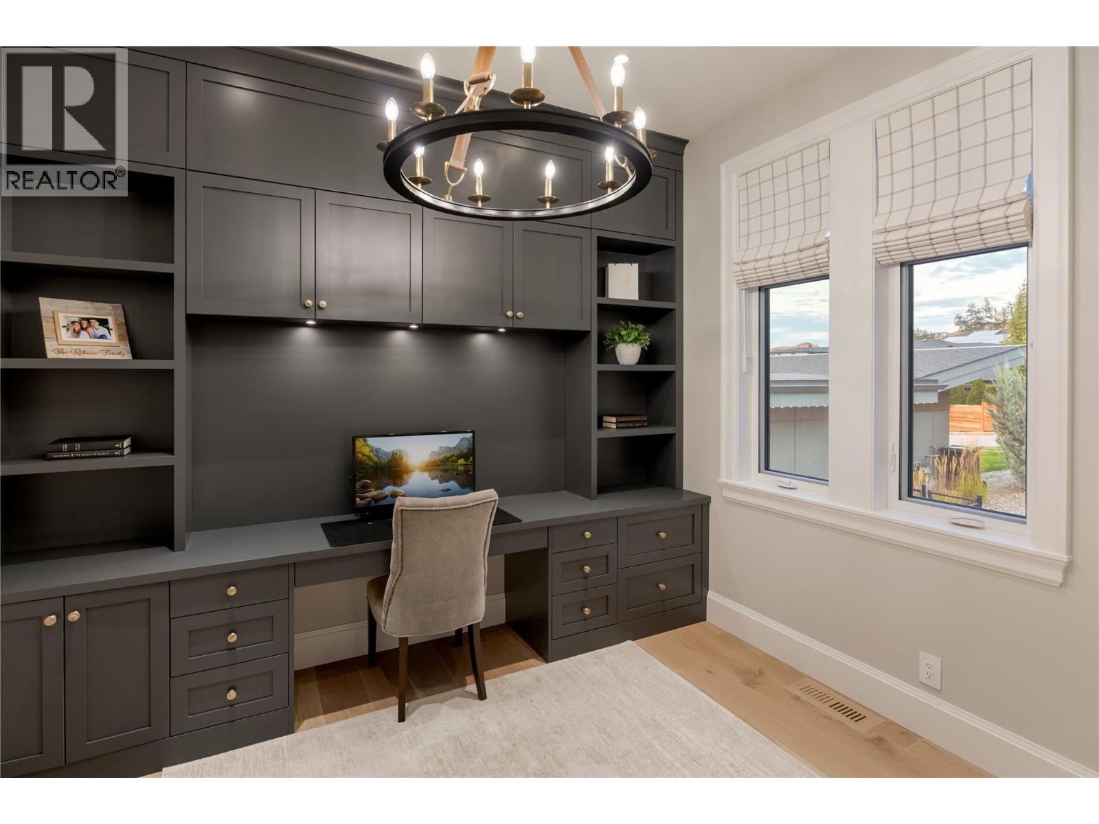  5705 MOUNTAINSIDE Drive, Kelowna