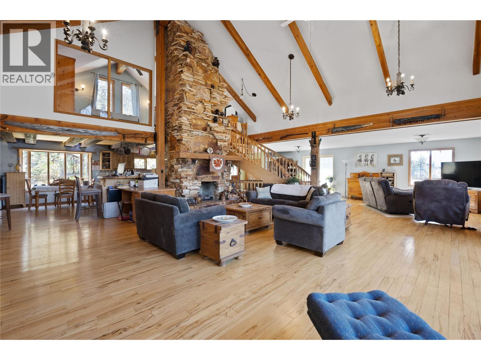  518 Sunny Bay Road, Okanagan Falls