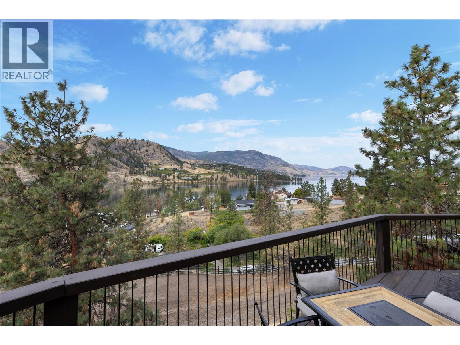 518 Sunny Bay Road, Okanagan Falls
