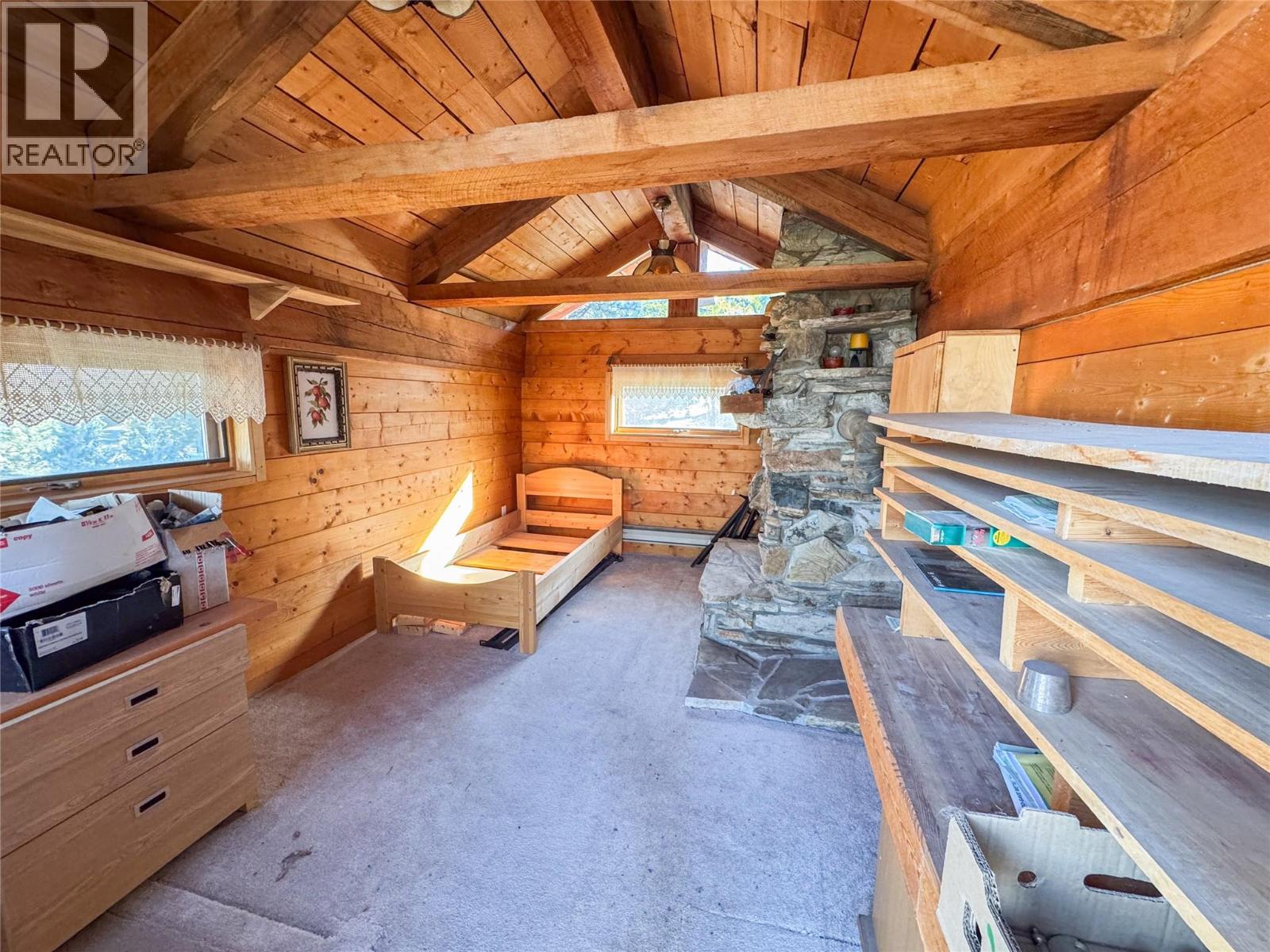  518 Sunny Bay Road, Okanagan Falls