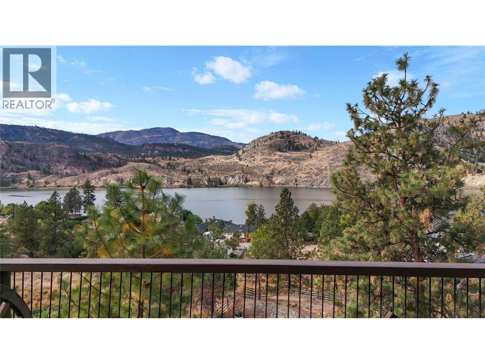  518 Sunny Bay Road, Okanagan Falls