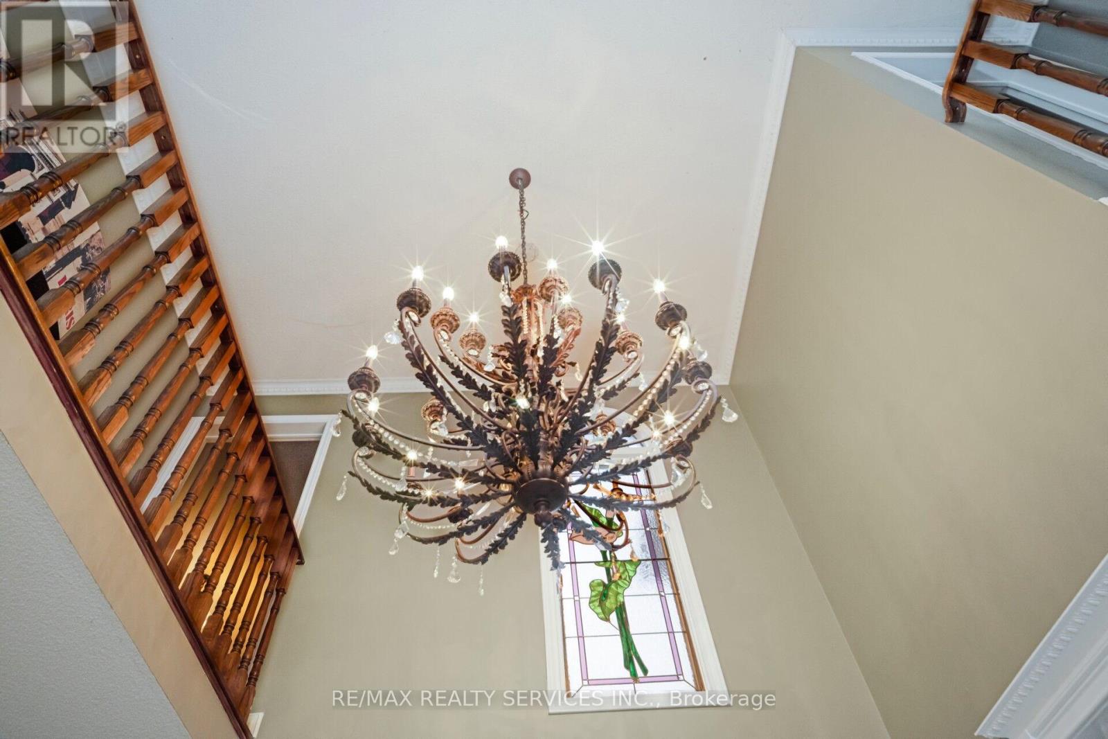 Single Family House for Sale in  LEEWARD DRIVE N Brampton (Westgate) 