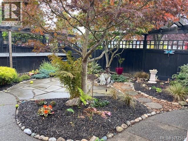  1727 Lillian Road, Victoria
