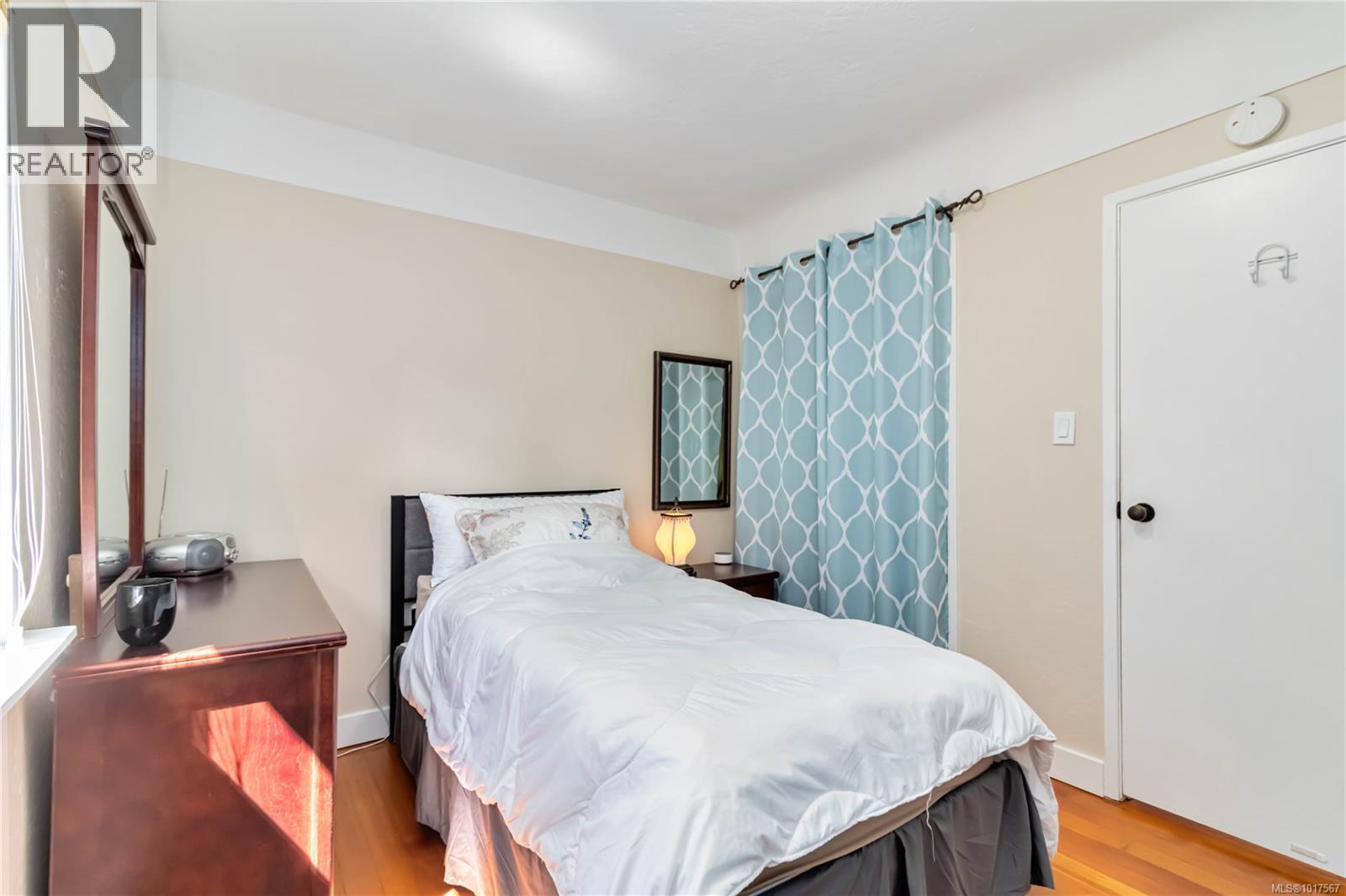  1727 Lillian Road, Victoria