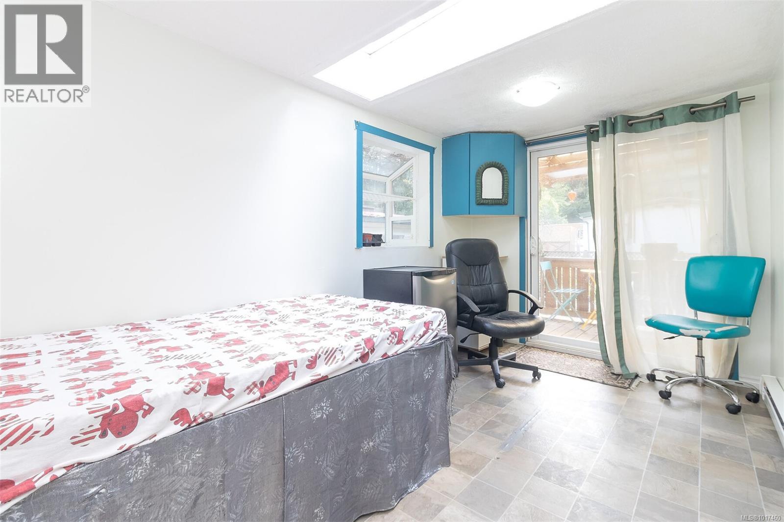 #143 2500 FLORENCE LAKE RD - 10