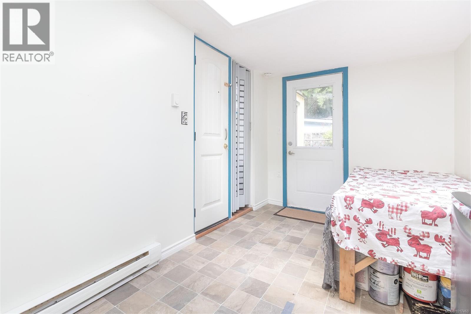 #143 2500 FLORENCE LAKE RD - 11