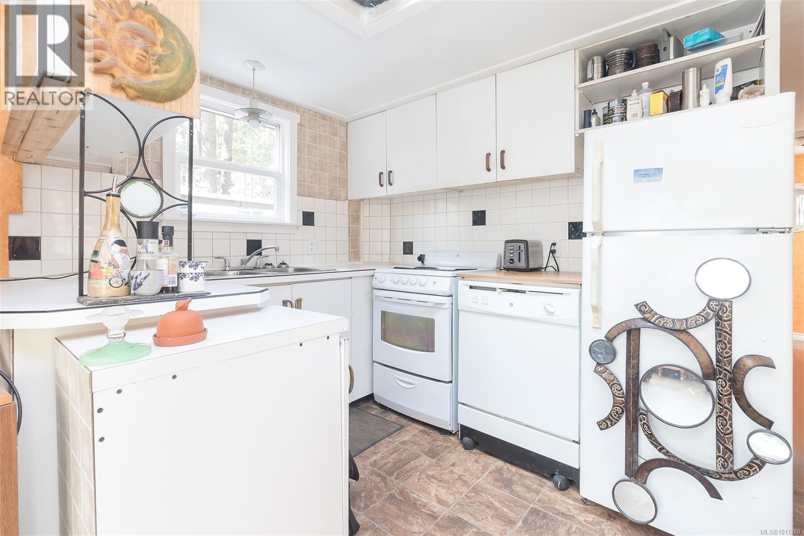 #143 2500 FLORENCE LAKE RD - 7