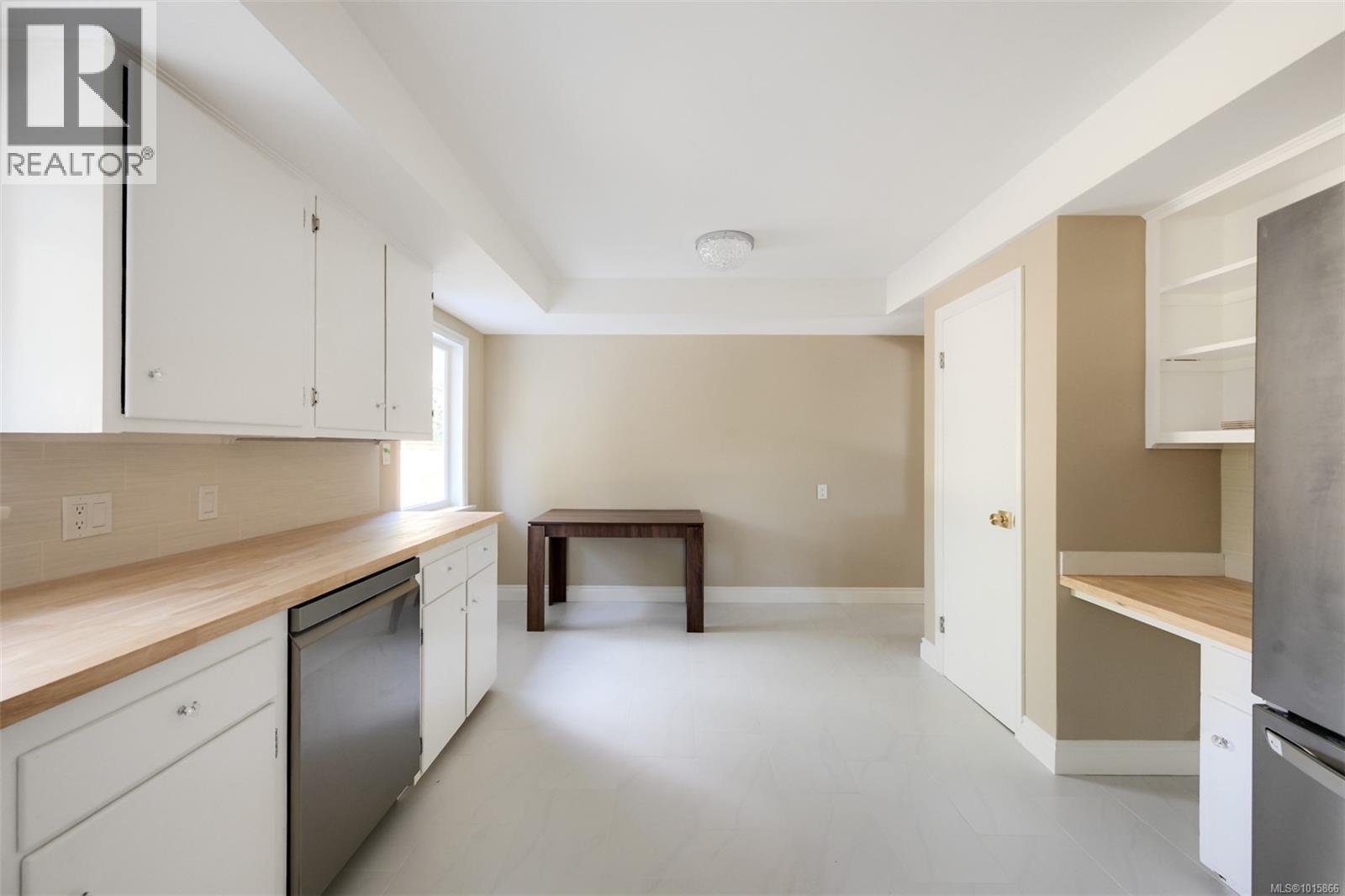  3160 Midland Road, Oak Bay
