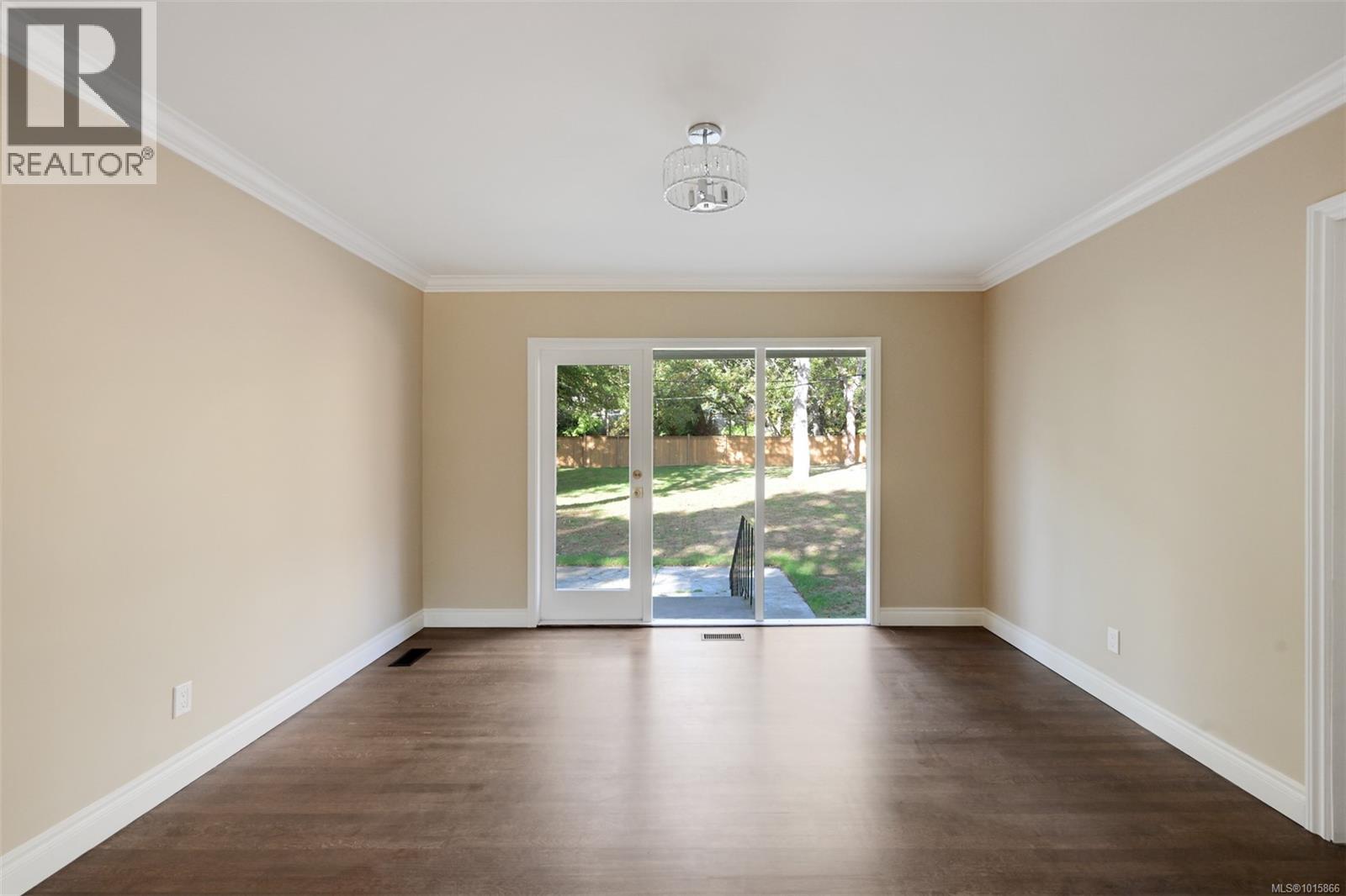  3160 Midland Road, Oak Bay