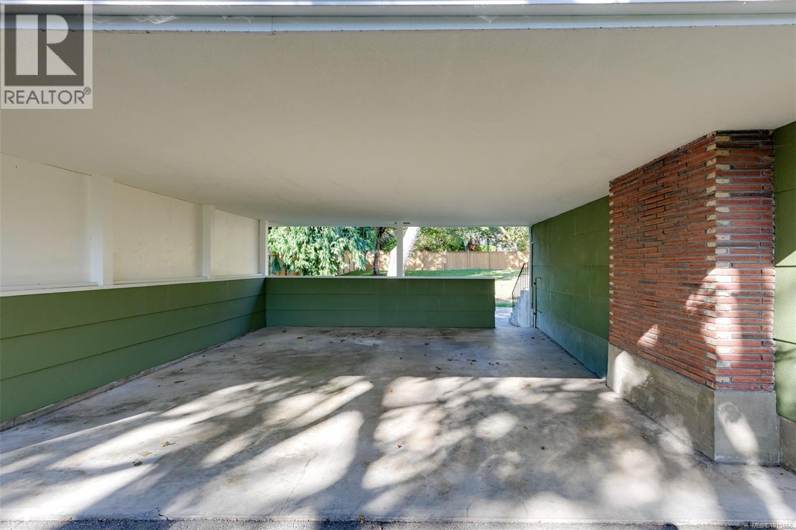  3160 Midland Road, Oak Bay