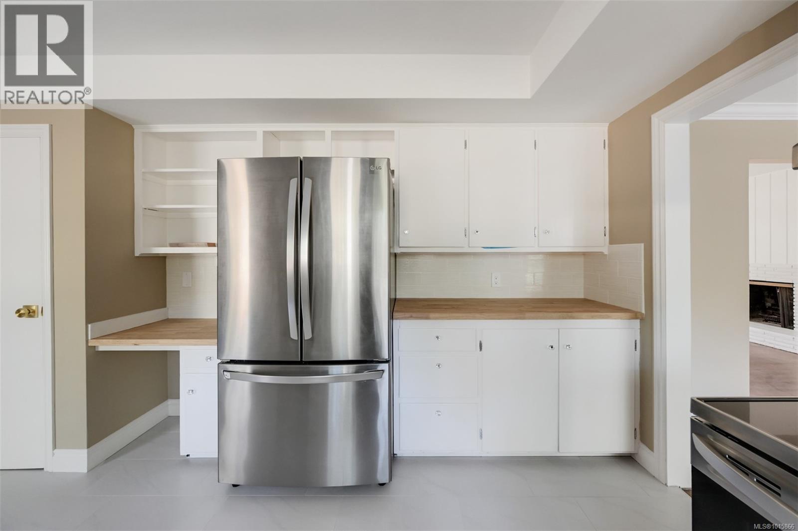  3160 Midland Road, Oak Bay