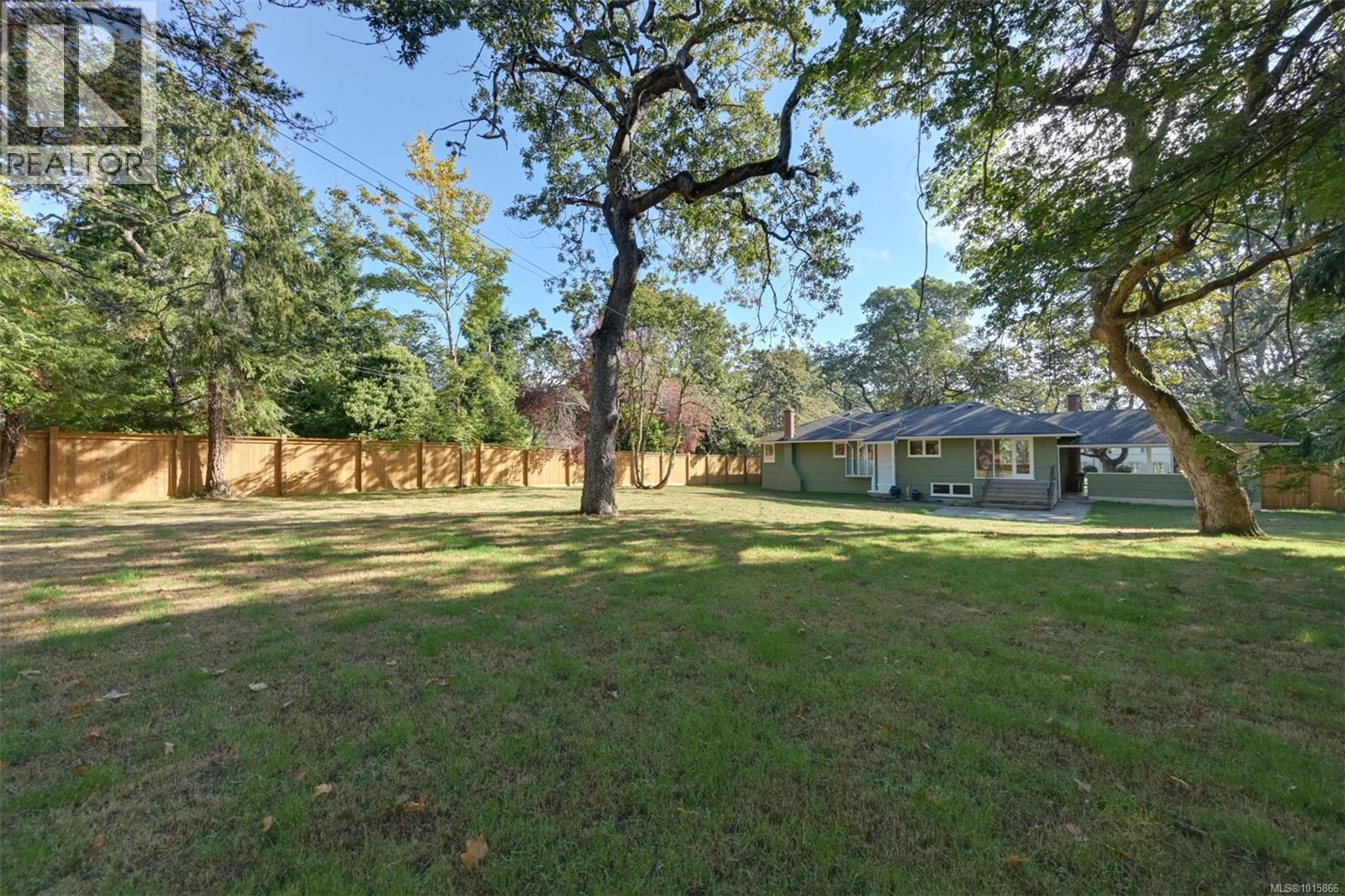  3160 Midland Road, Oak Bay