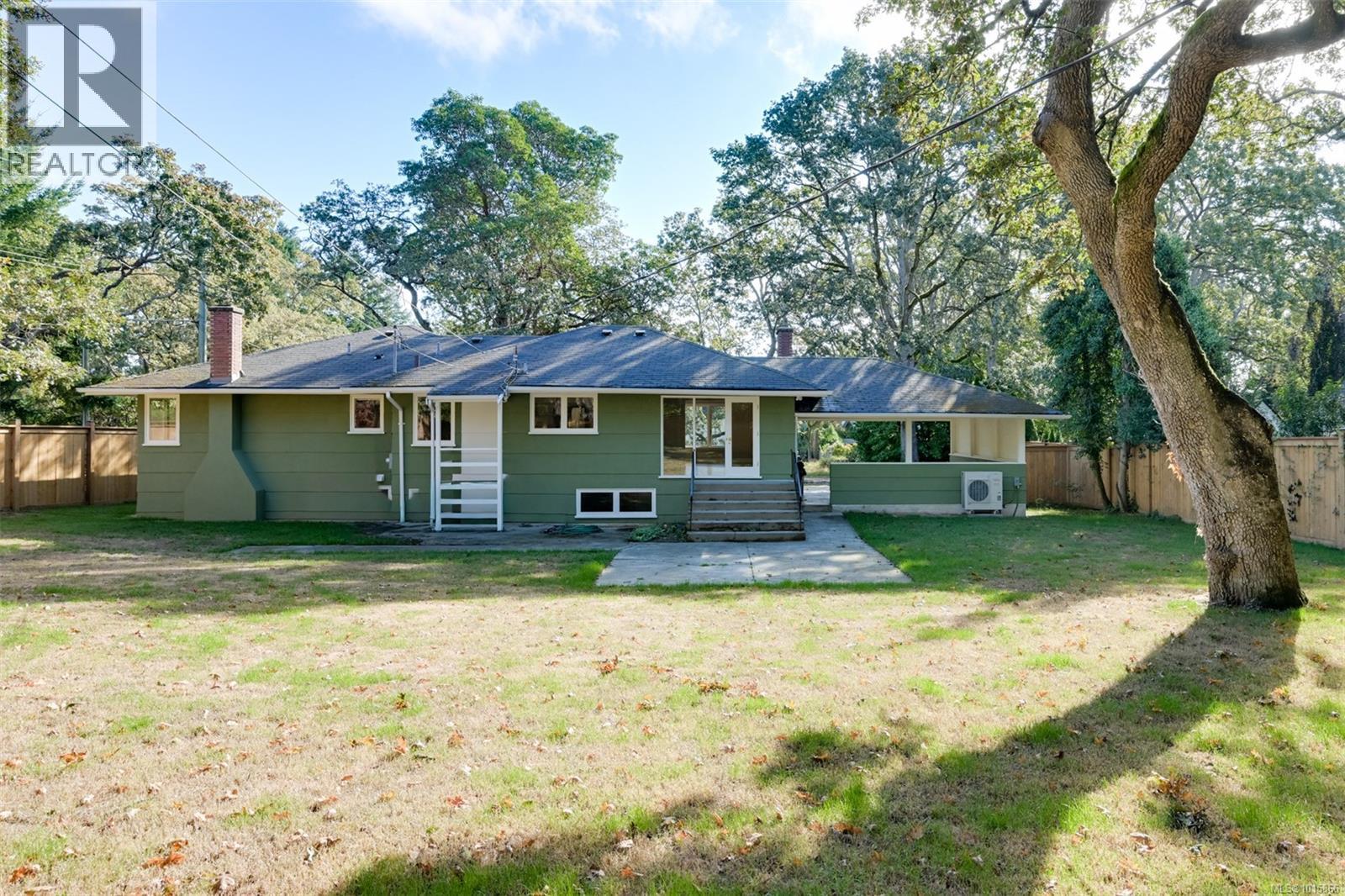  3160 Midland Road, Oak Bay