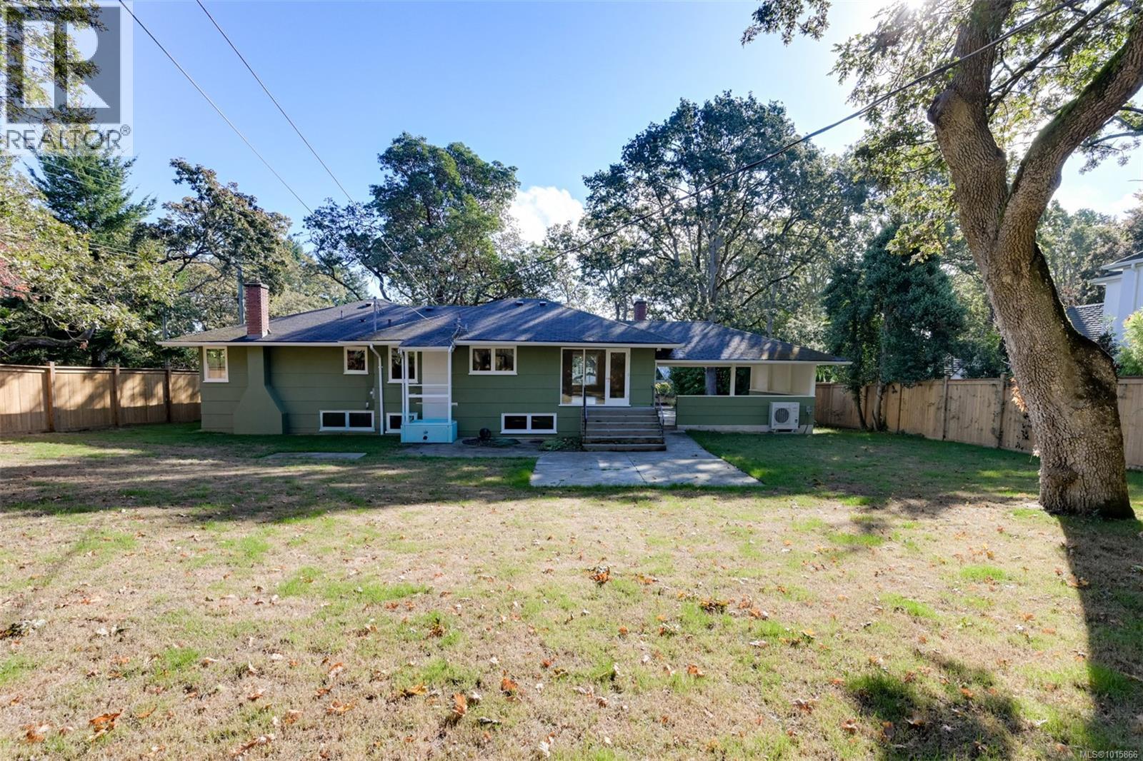  3160 Midland Road, Oak Bay