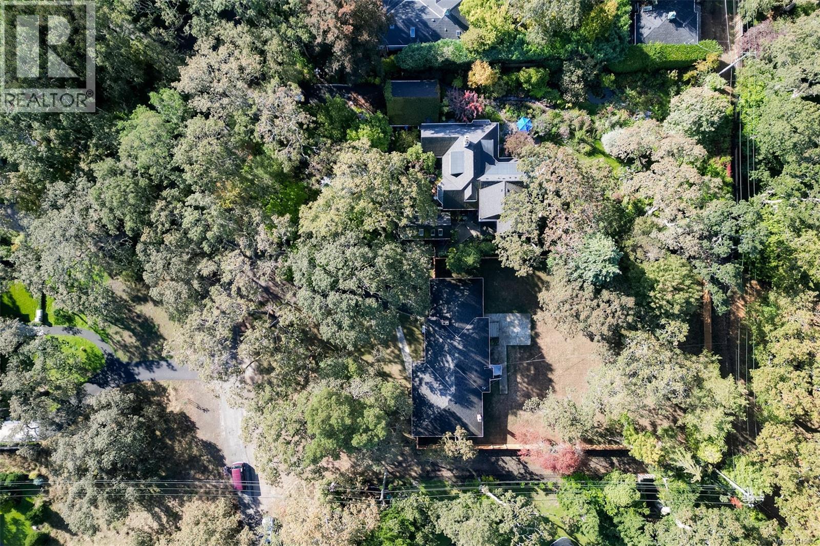  3160 Midland Road, Oak Bay